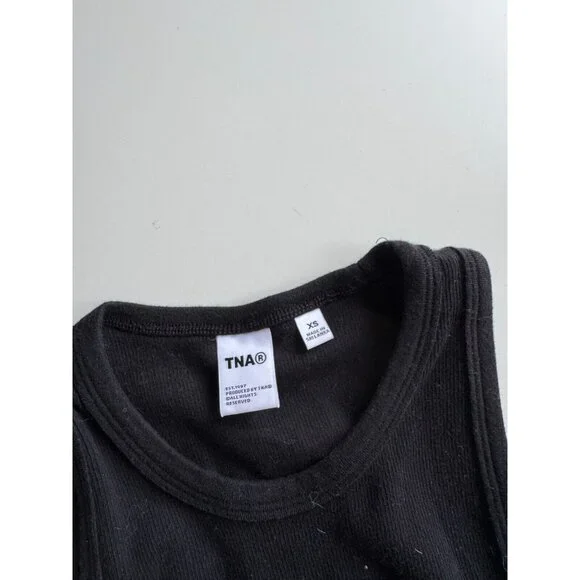 Lot of 4 Aritzia TNA Tops - Chill Ortiz, Butter Strengthen, Ribbed Tank, Size XS - Picture 11 of 13